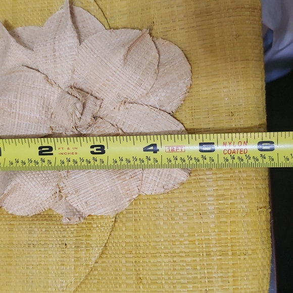 Mar Y Sol Woven Clutch - Picture 6 of 7